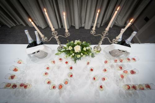Hotel Doubletree By Hilton Edinburgh Airport