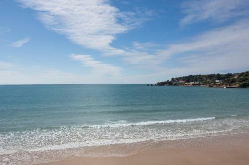 L?horizon Beach Hotel & Spa