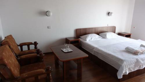 Hostal Vila Calypso Costinesti
