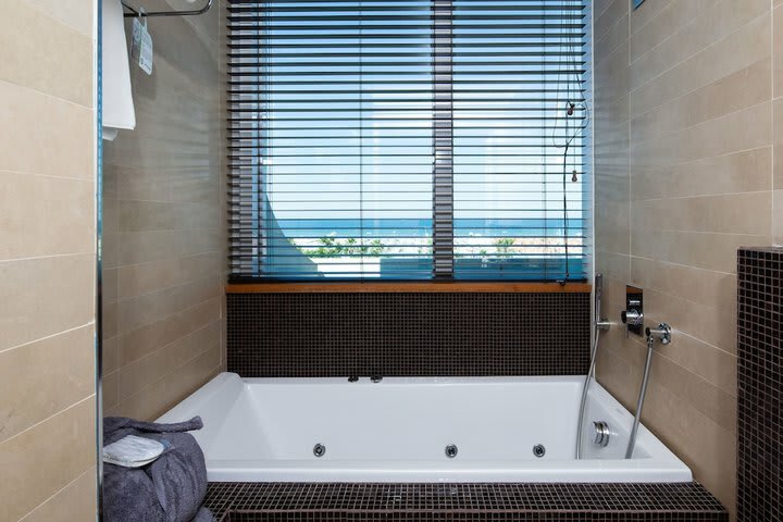 Best Western Maison B Hotel