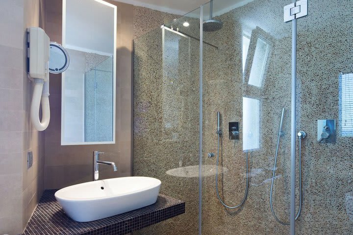 Best Western Maison B Hotel