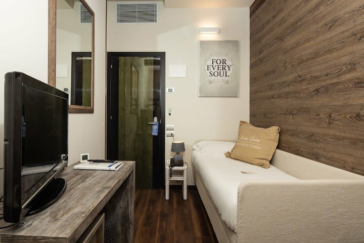 Best Western Maison B Hotel