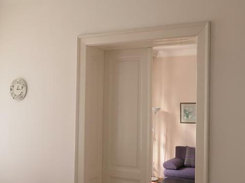 Traveler's Premium Apartment