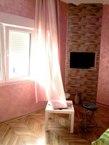Traveler's Hostel & Apartments