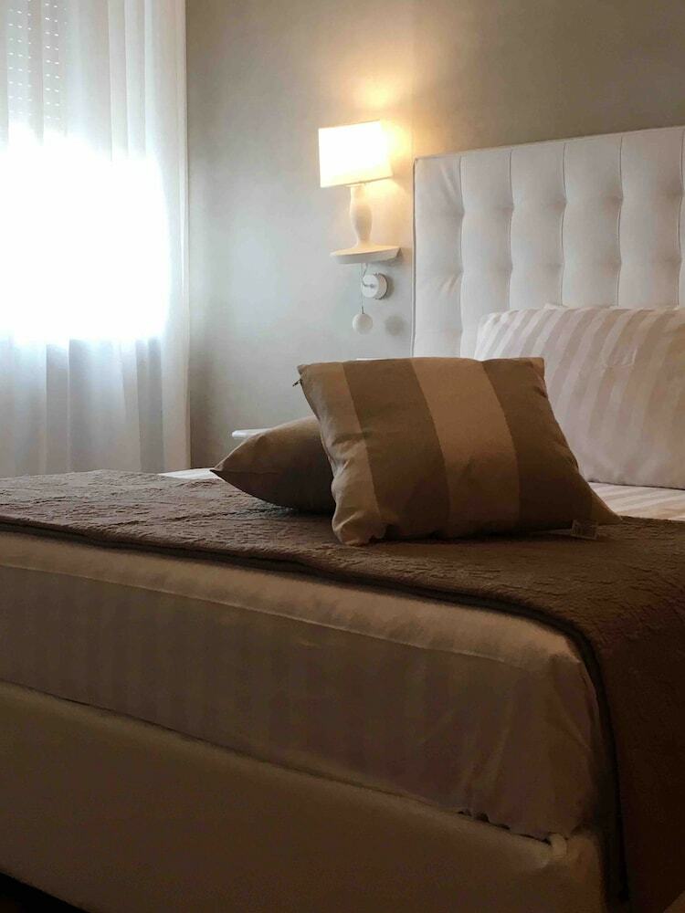 Bed & Breakfast Ginevra Rooms