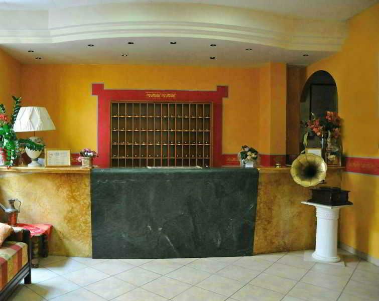Hotel Innocenti