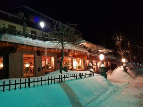 Hotel Albergo Ristorante Il Laghetto