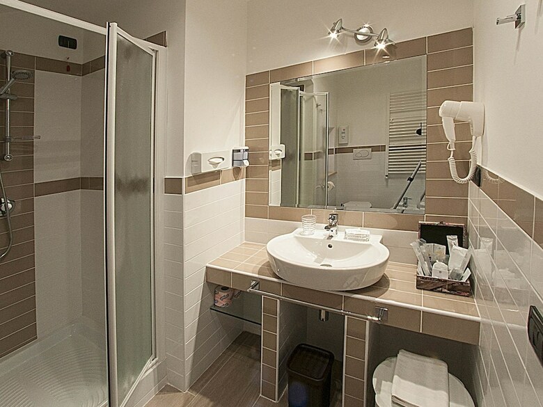 Hostal Albis Rooms Guest House