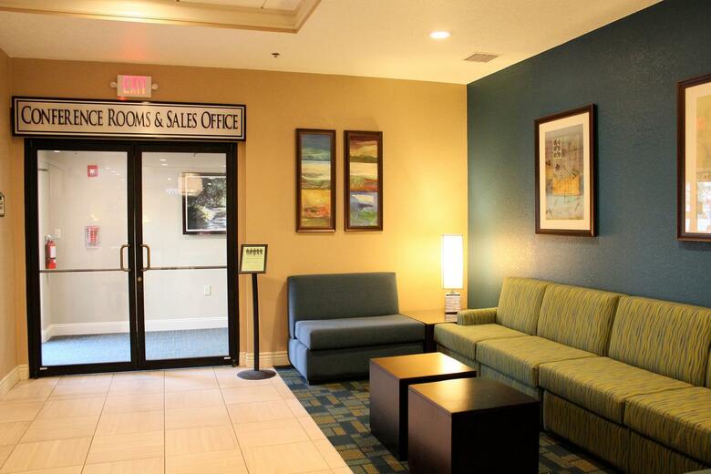 Hotel Rosen Inn International