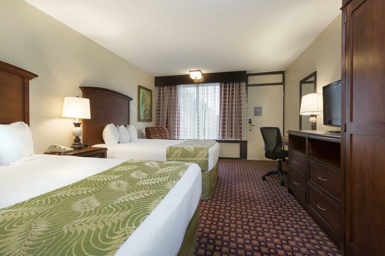 Hotel Rosen Inn International