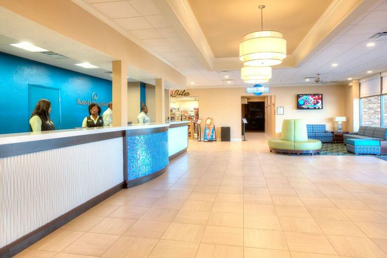 Hotel Rosen Inn International