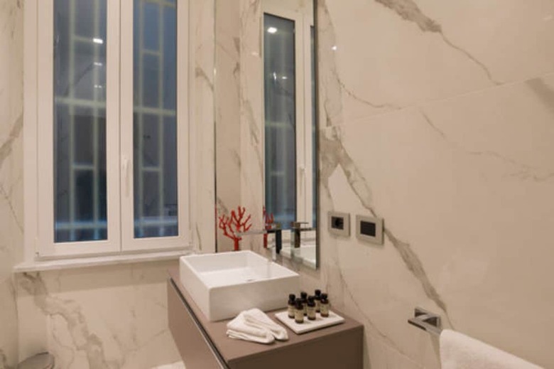 Hostal Via Chiodo Luxury Rooms