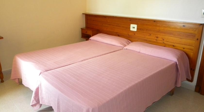 Hostal Sa Paissa - Adults Only