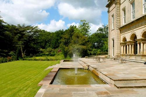 Hotel Alfreton Hall