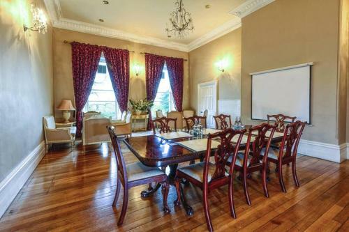 Hotel Alfreton Hall
