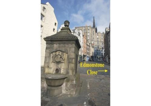Apartamento Edmonstone Suite Old Town