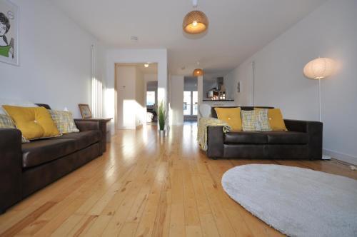 East Pilton Farm 2 Bed Apartment