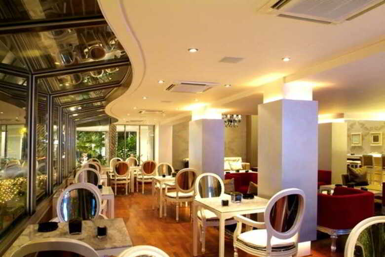 Hotel Cleopatra