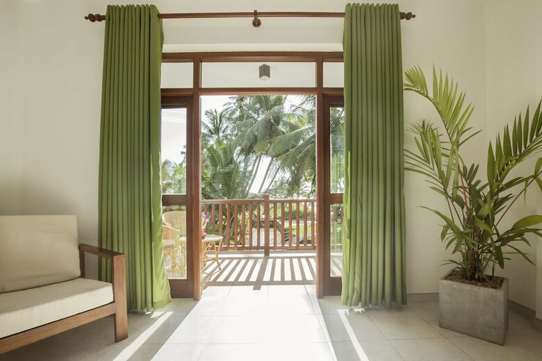 Hotel Rockside Beach Resort