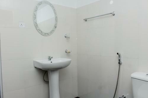 Hostal Inuja Guest