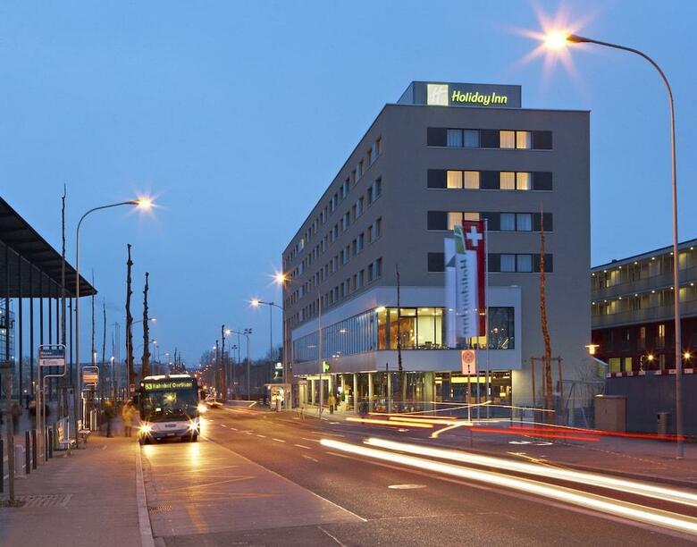 Hotel Holiday Inn Zurich Messe