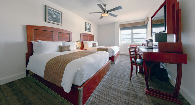 Hotel National