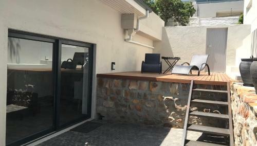 Hostal 51 On Camps Bay