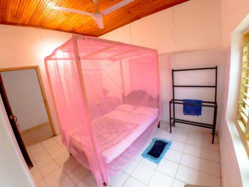 Hostal Surfing Beach Guest House