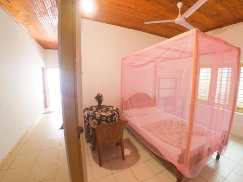 Hostal Surfing Beach Guest House