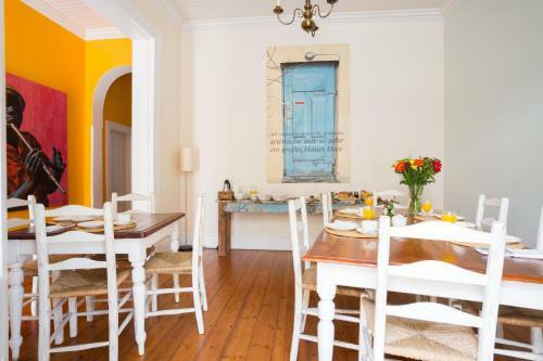 Bed & Breakfast Six On Scott Guesthouse