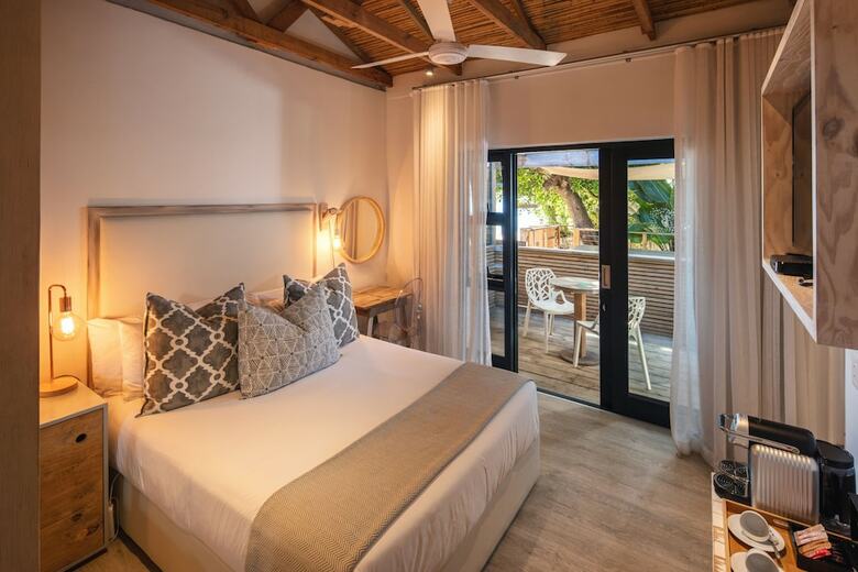 Hostal The Bungalow