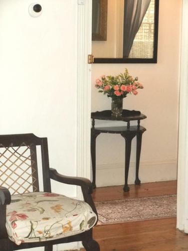 Hostal Pastel Guest House