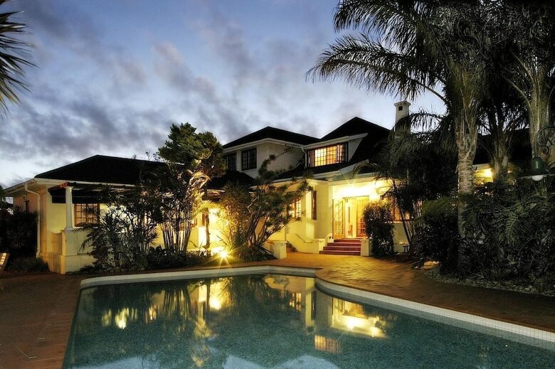 Hostal King George's Guest House