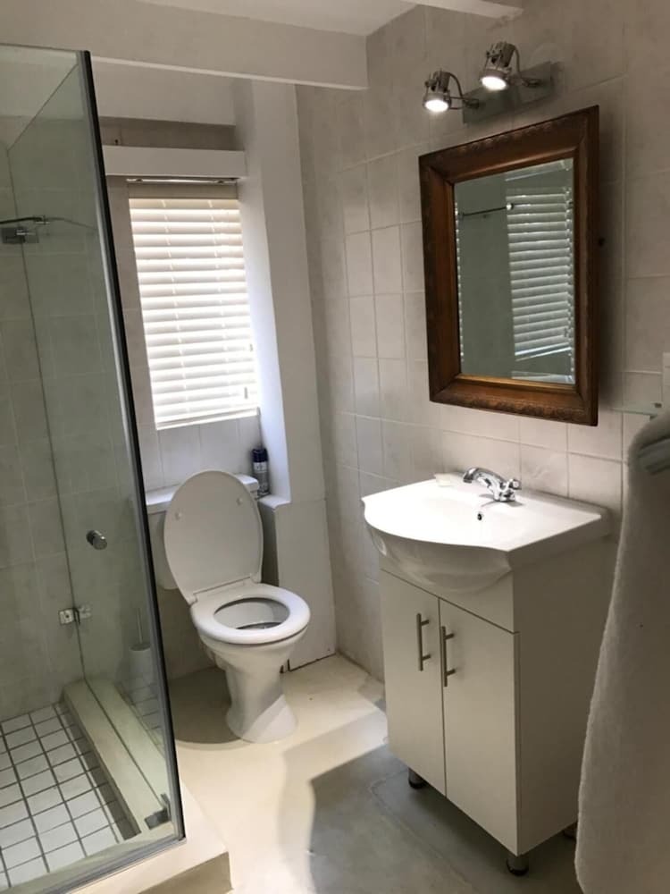 Hostal Helderbos Country House