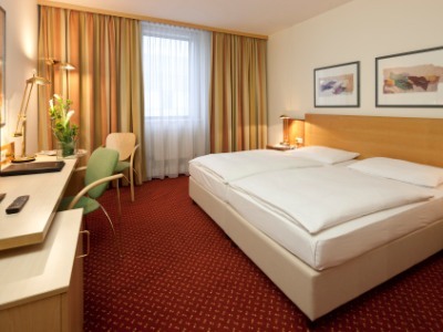 Hotel Austria Trend West/airport