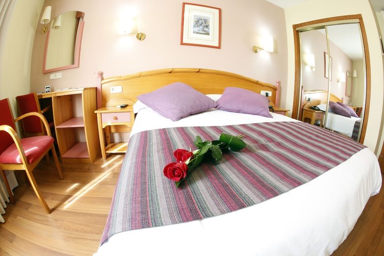 Hotel Maria De Luna