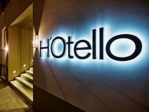Hotel H'otello F'22
