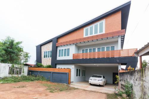 Maximize Luxury Apartment