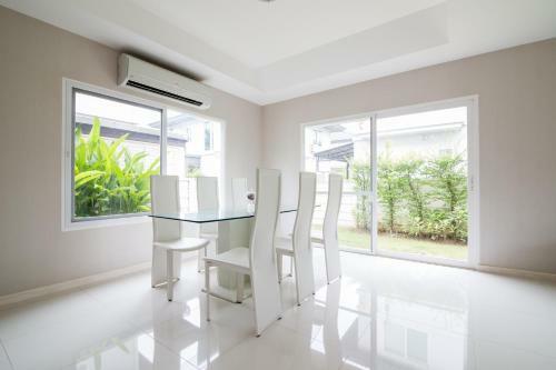 Maximize Luxury Apartment
