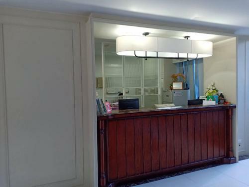 Apartamentos Dlux Condominium Phuket