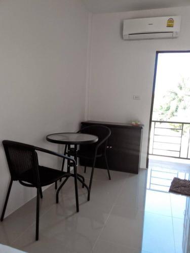 Hostal Isdaris Apartment