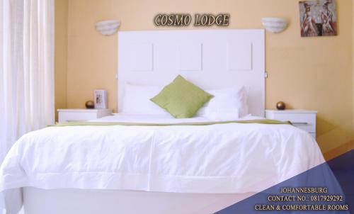 Hostal Cosmo Lodge