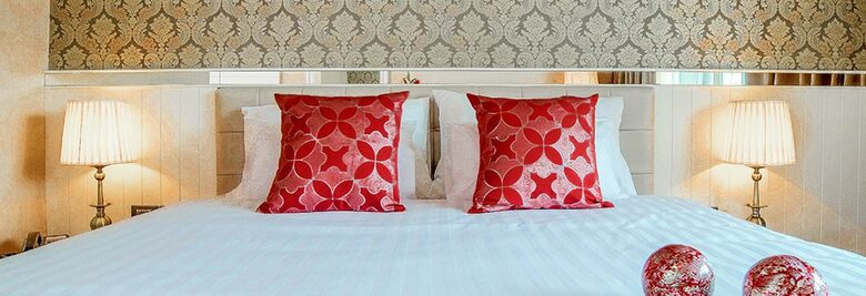 Hotel The Raya Surawong Bangkok