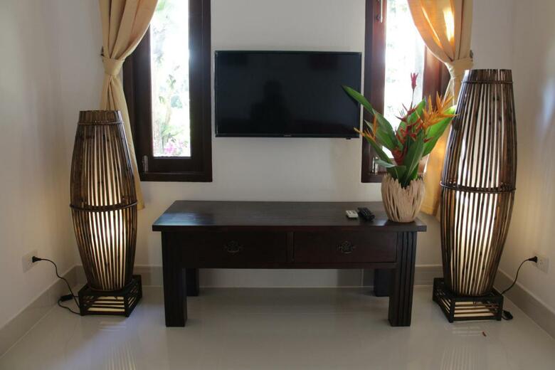 Hotel Arthaya Villas