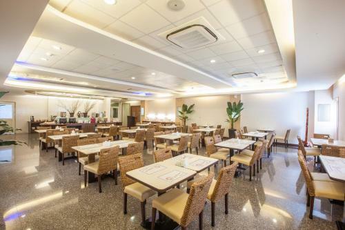 Spring Breeze Hotel
