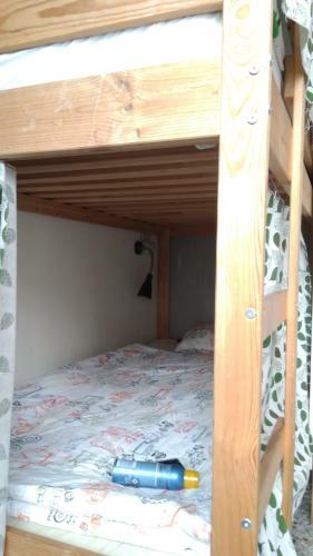 4+57 Hostel
