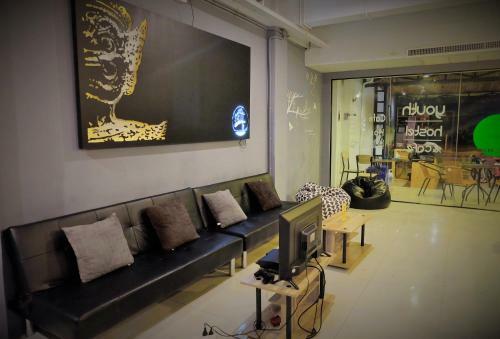 Qinglian Youth Hostel