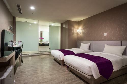 Posada Taipei Bridge Sparkle Hotel