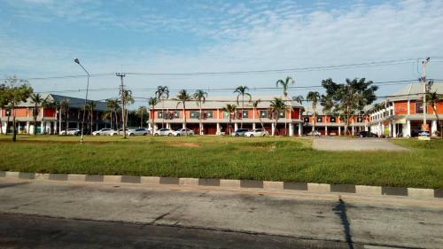 Bed & Breakfast Suratthani Airport Mini Hotel