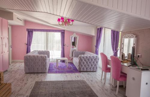 Limnades Hotel ?znik